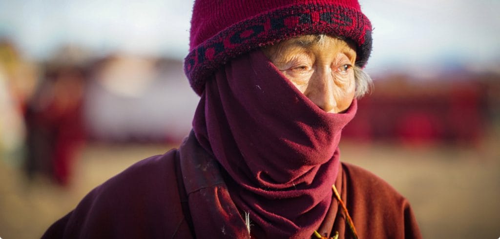 Fascinerende film over een bizarre retraite in Tibet